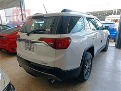 GMC Acadia